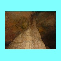 cavern02.jpg